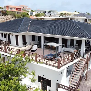 Beautiful Villa With Pool Near The Beach For Groups Jan Thiel